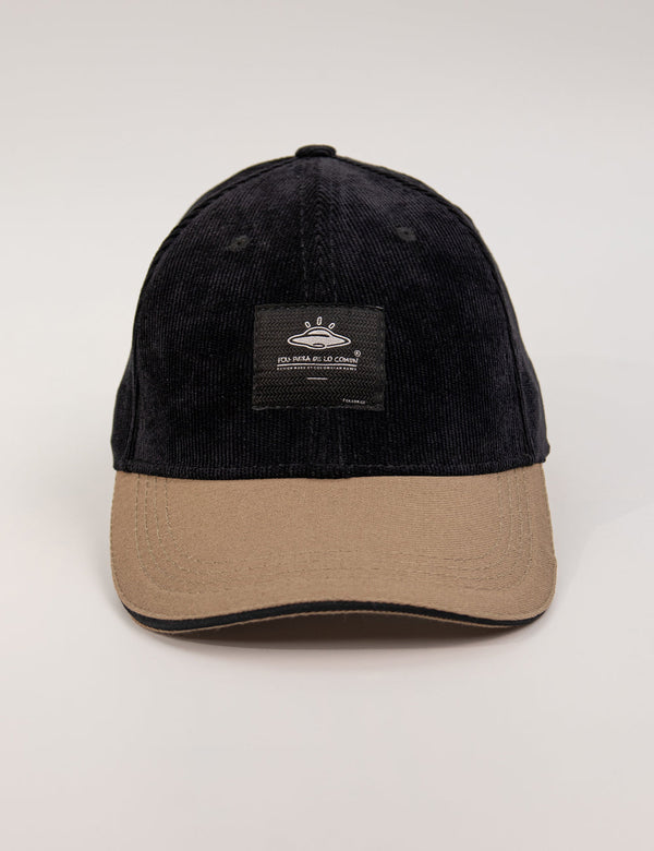Basecamp Refugio Black + Beige Cap – FOU