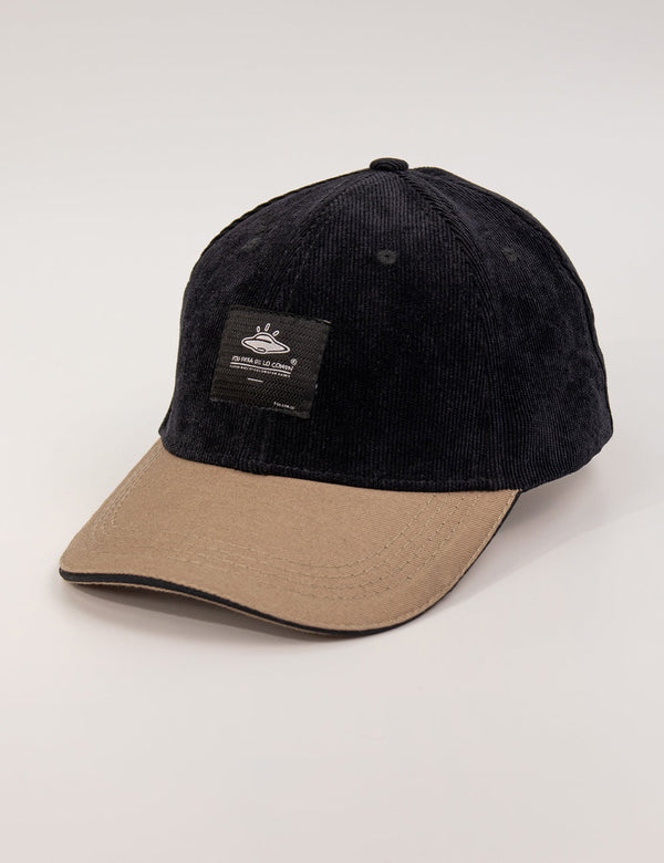 Basecamp Refugio Black + Beige Cap – FOU