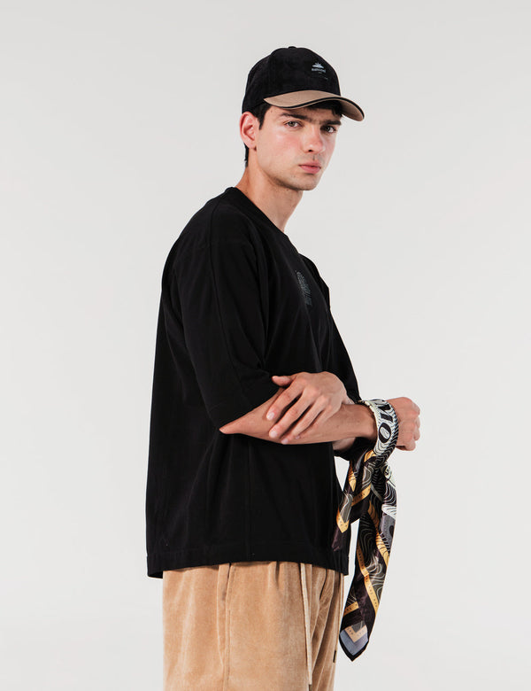 Brujula Black Oversized Cut T-Shirt Men's – FOU