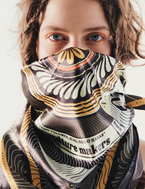 Al Ritmo de Medallo Multicolor Bandana Unisex – FOU