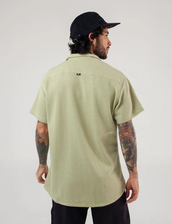 Corrientes Men's Short Sleeve Sport Collar Shirt