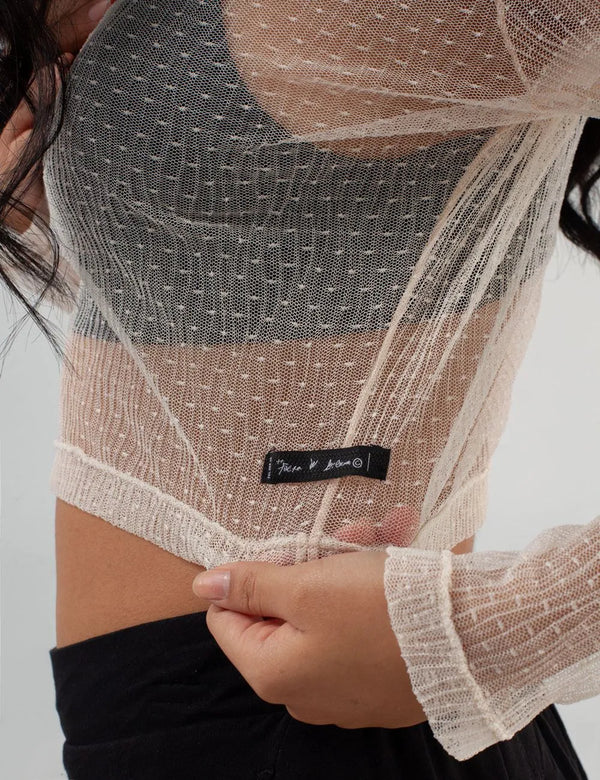 Glow Sheer off-white Long Sleeved Women´s Crop Top